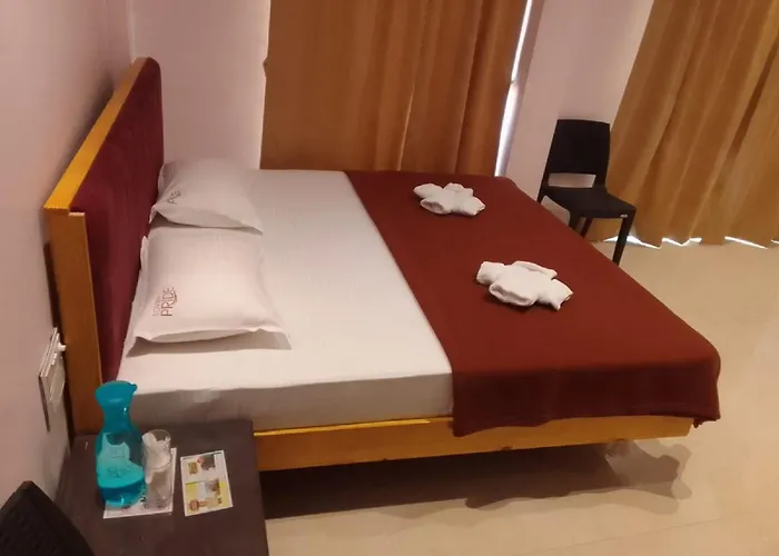 Ganpatipule Hotels