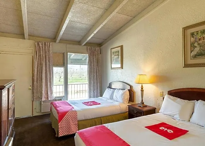Hotel O Bay City, Tx-35