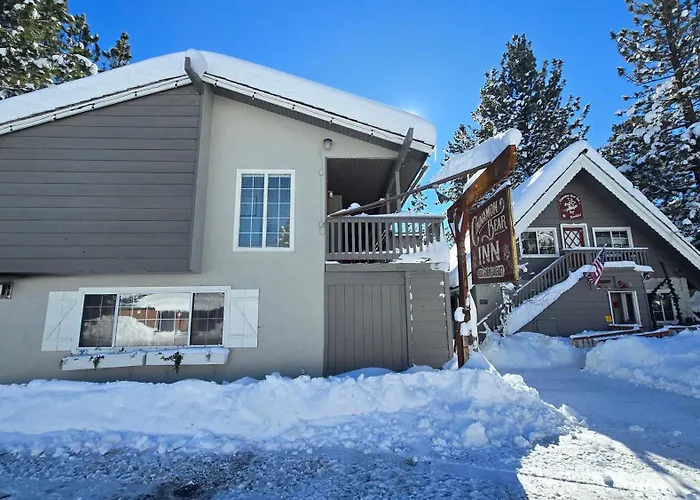 Cinnamon Bear Inn Mammoth Lakes