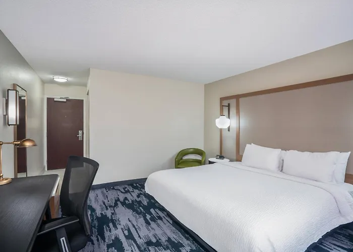 Fairfield Inn & Suites Memphis I-240 & Perkins