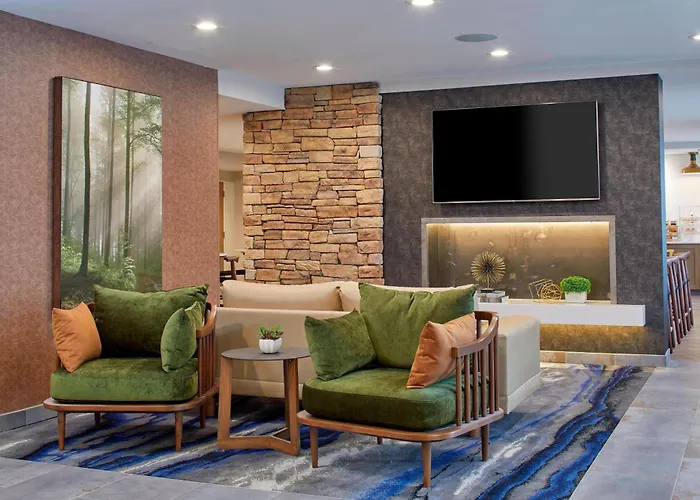 Fairfield Inn & Suites By Marriott Albany Airport
