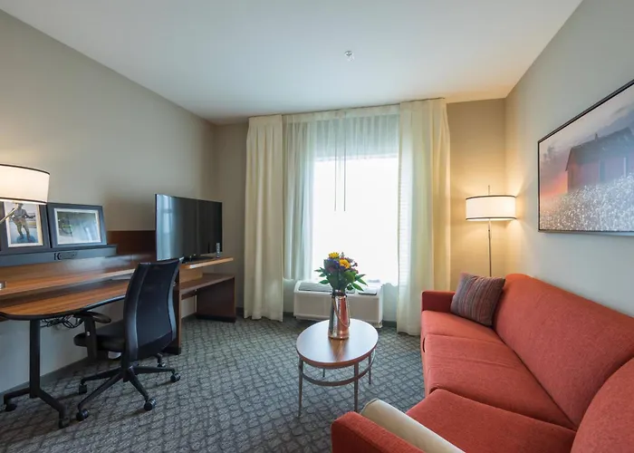 Fairfield Inn & Suites By Marriott Lubbock Southwest