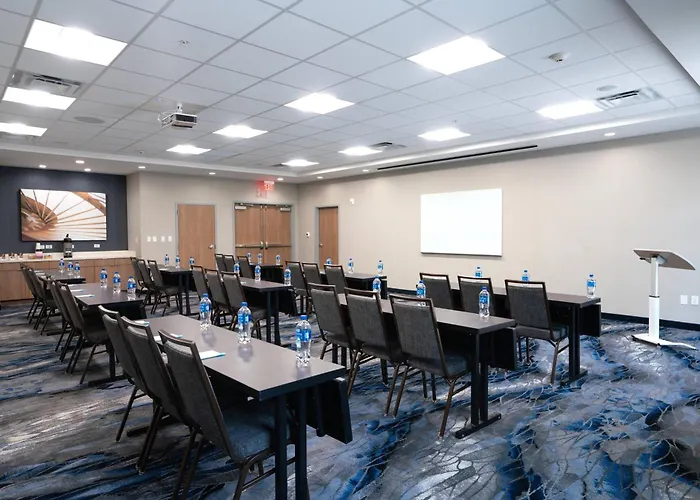 Fairfield Inn & Suites By Marriott Gainesville I-75