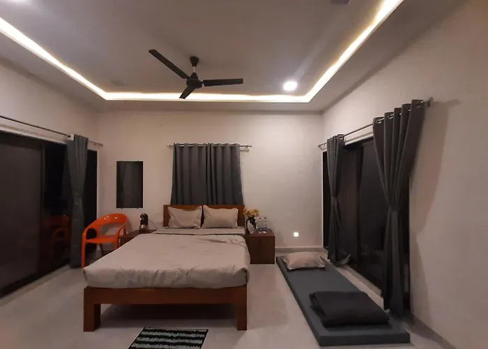 Bhandardara Hotels