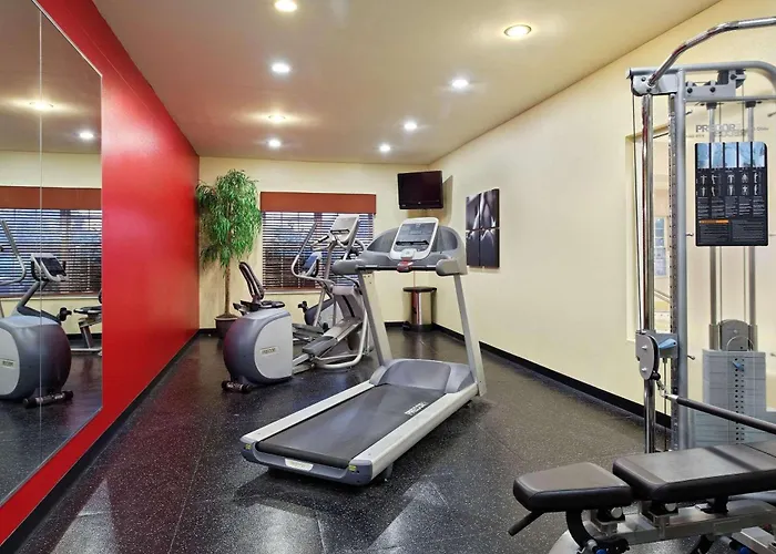 Country Inn & Suites By Radisson, Elgin, Il