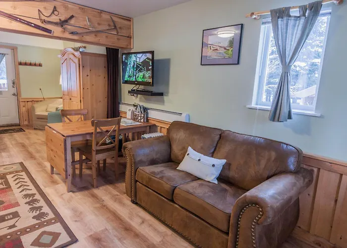 Bear Lake Lodgings B&B, Inc Seward