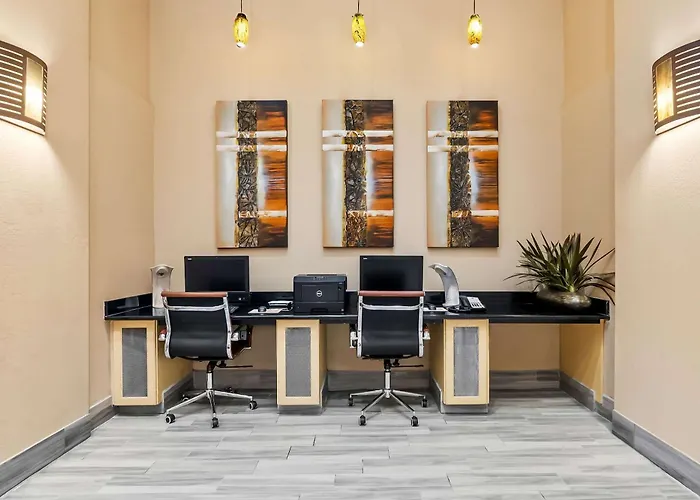 Comfort Suites Panama City Near Tyndall Afb