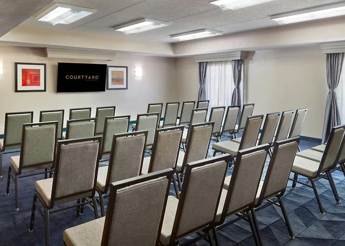 Courtyard By Marriott Baton Rouge Acadian Centre/Lsu Area Hotel