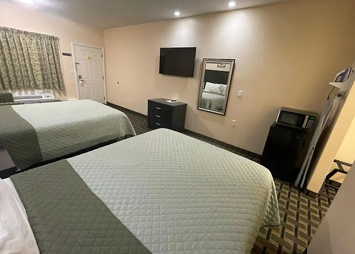Homegate Inn & Suites West Memphis