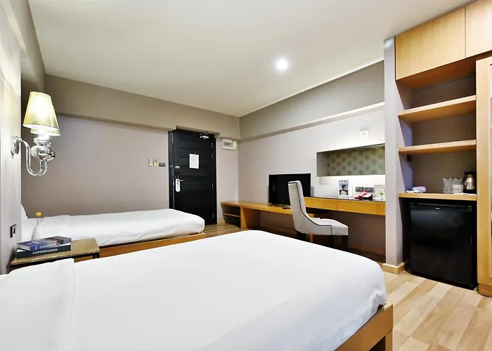 Nakhon Pathom Hotels
