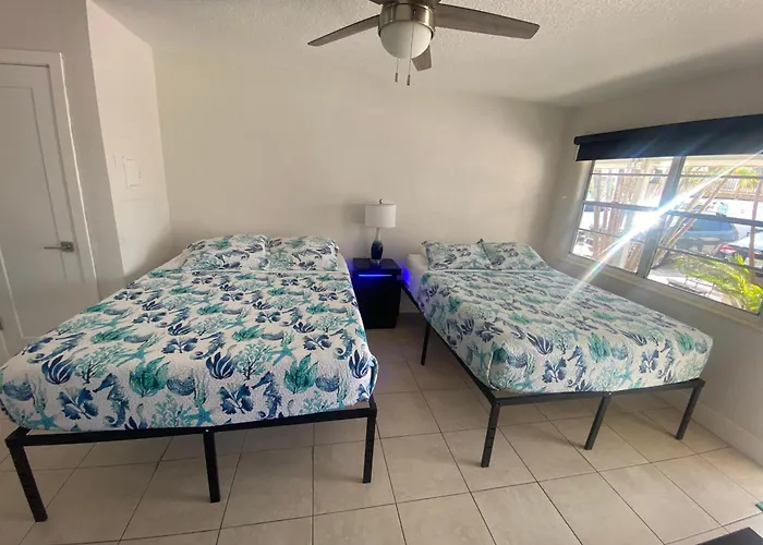 Sand Vista Vacation Hotel St. Pete Beach