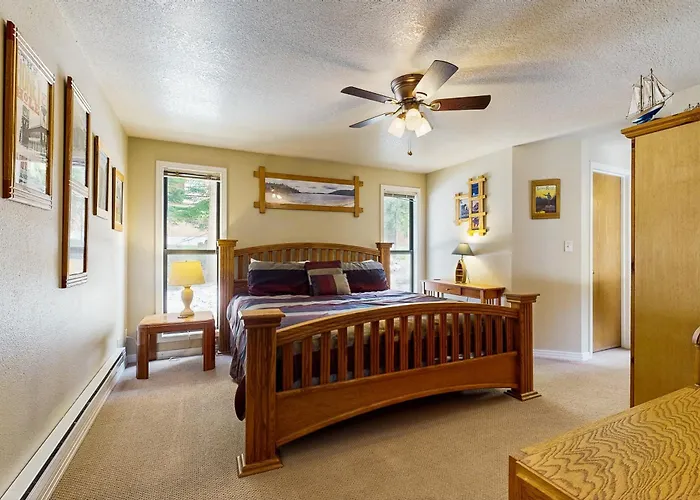 Aspen Village Golf Course Condo - Snowshoes McCall