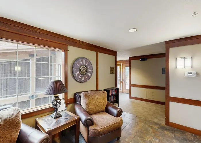 Fabulous Riverstone Retreat Coeur d'Alene