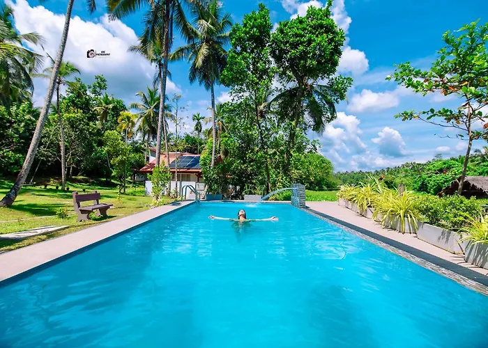 Kadawatha Hotels