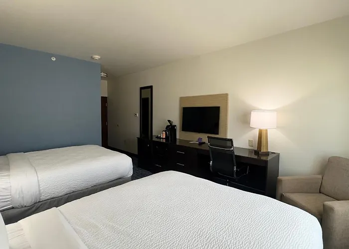 Sleep Inn & Suites Fort Scott