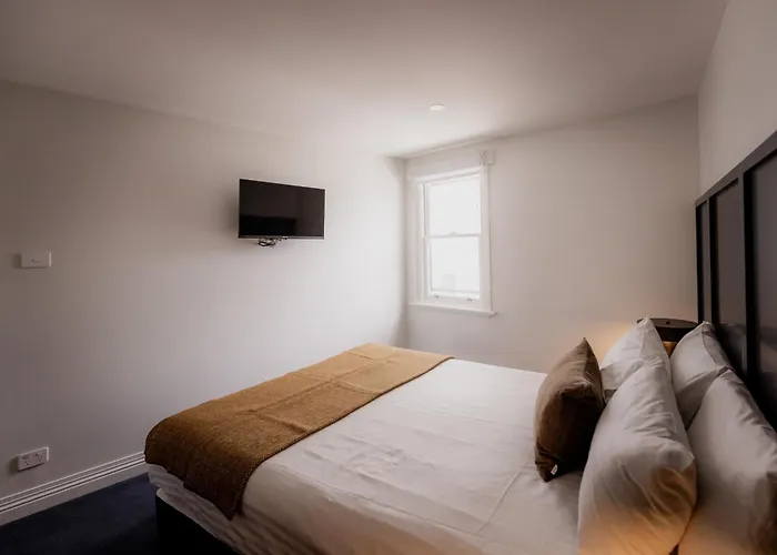 Glenorchy Hotels
