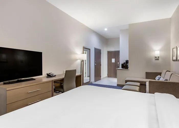 Comfort Suites Scottsdale Talking Stick Entertainment District