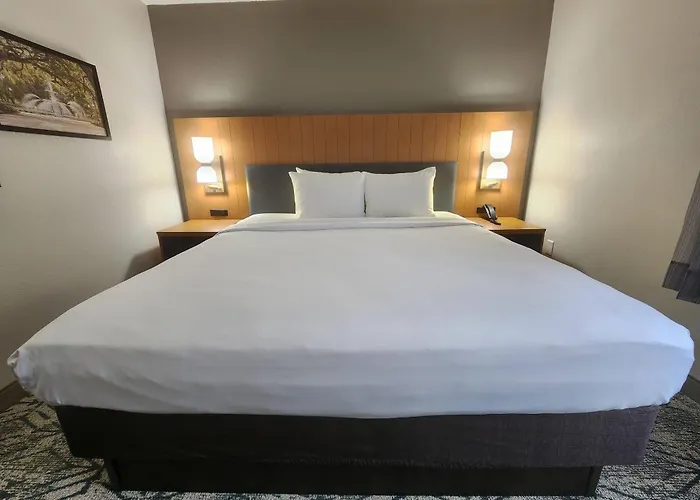 Country Inn & Suites By Radisson, Dahlgren-King George, Va