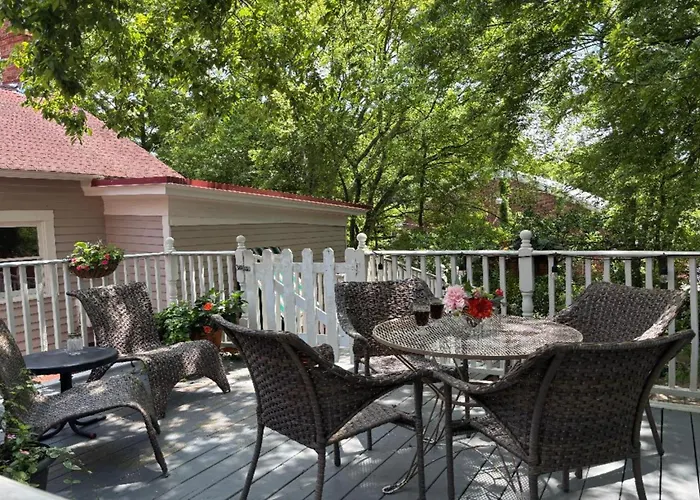 Rosemont B&B Cottages Little Rock