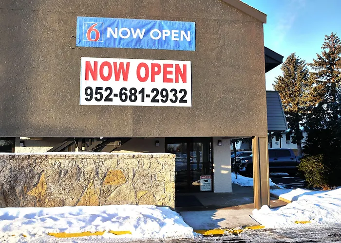 Motel 6-Burnsville, Mn