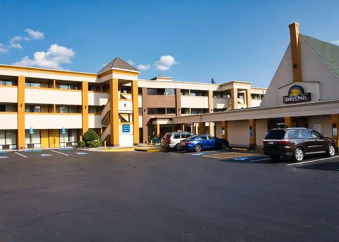 Days Inn Alexandria By Wyndham