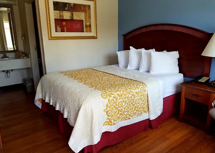 Days Inn By Wyndham Richmond