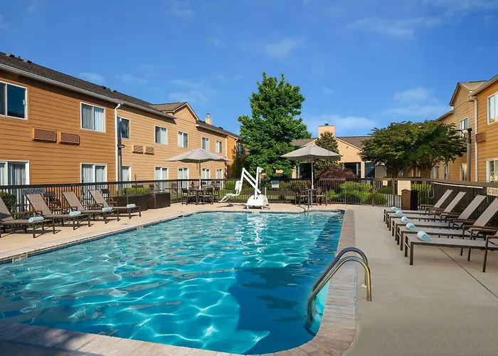Sonesta Select Chattanooga Hamilton Place