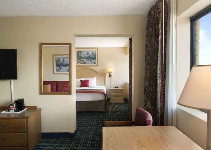 Space Coast Hotel Titusville-Kennedy Space Center