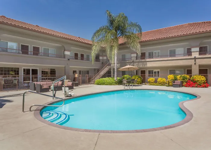 Baymont By Wyndham Modesto Salida Hotel