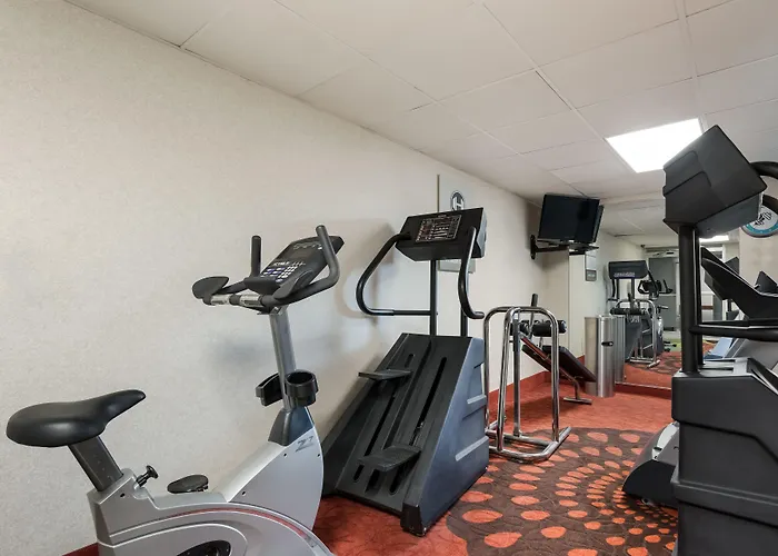 Clarion Hotel & Convention Center Joliet