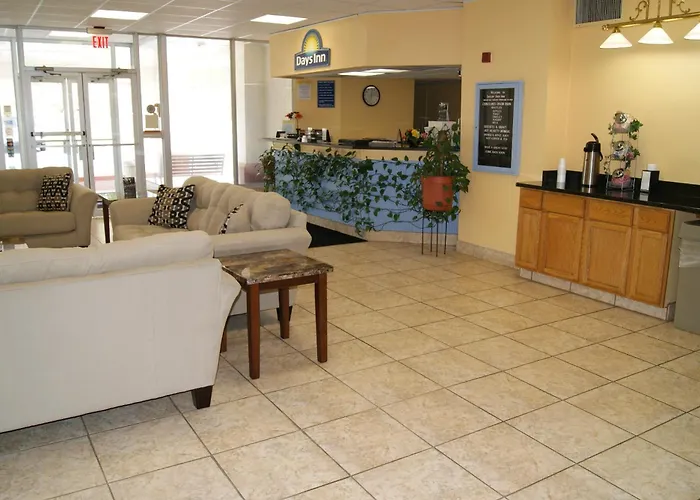 Days Inn By Wyndham Shelby