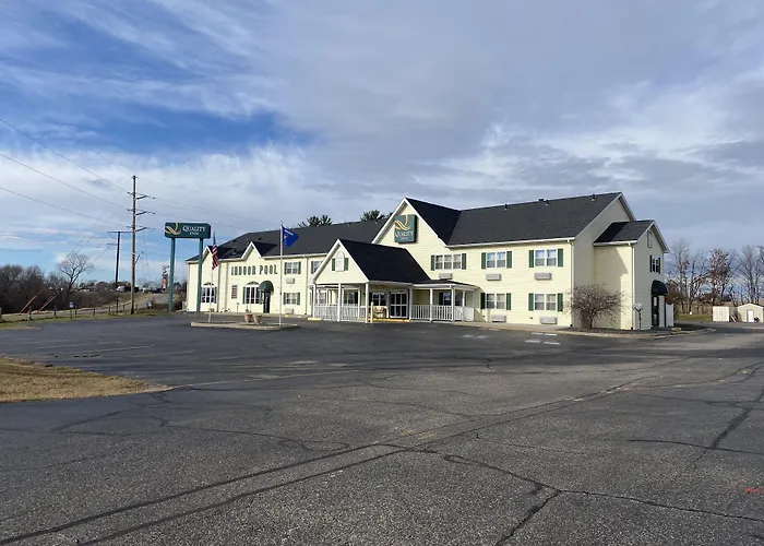 Quality Inn Mauston I-90