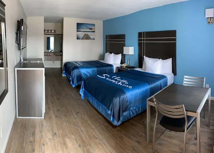 Days Inn By Wyndham Orange