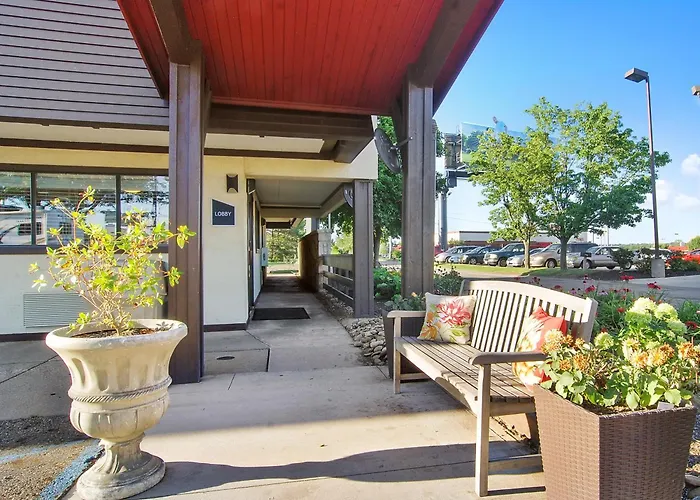 Red Roof Inn Canton
