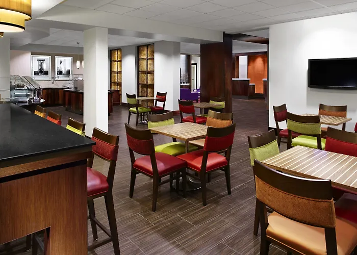 Four Points By Sheraton Memphis East