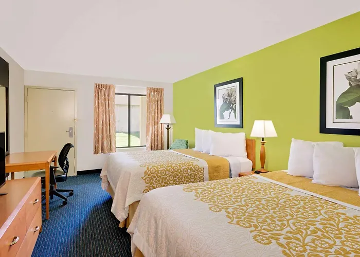 Days Inn By Wyndham Easton