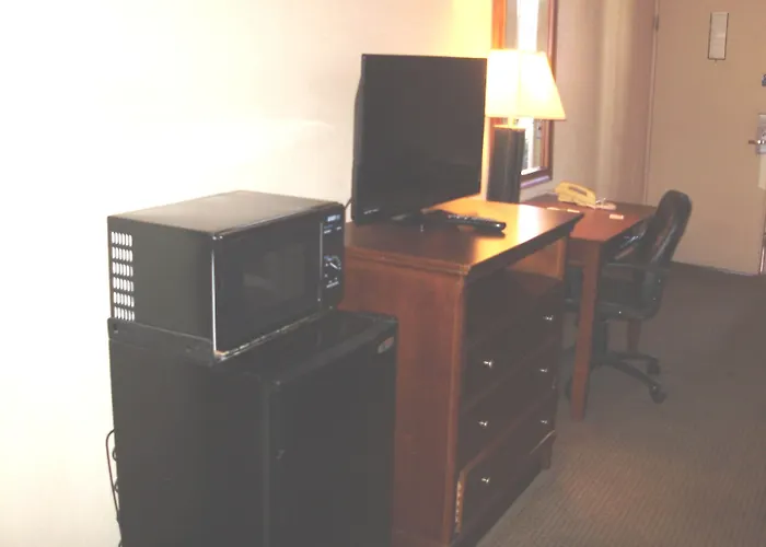 Trade Winds Central Inn Tulsa