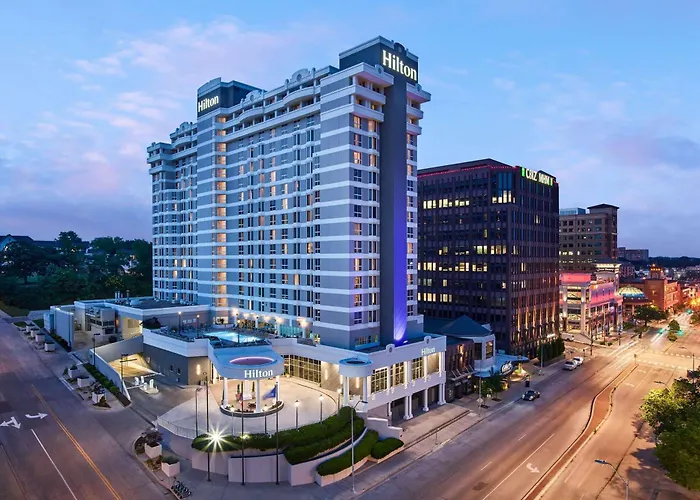 Hilton Kansas City Country Club Plaza