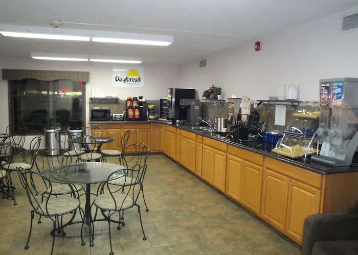 Days Inn By Wyndham Mason City