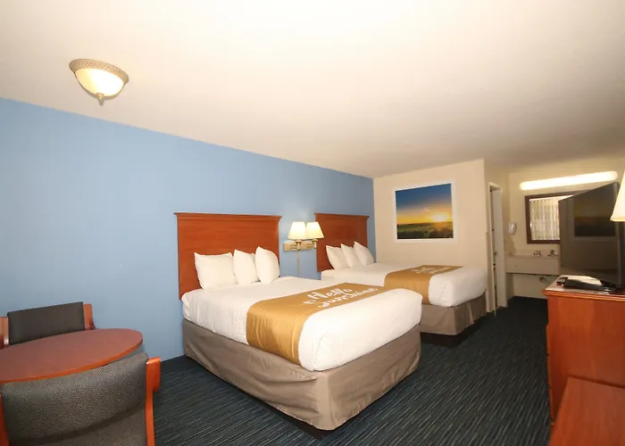 Days Inn By Wyndham Winston Salem North Bethania Station