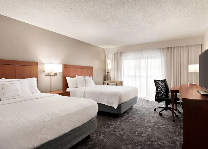 Courtyard By Marriott Tulsa Central