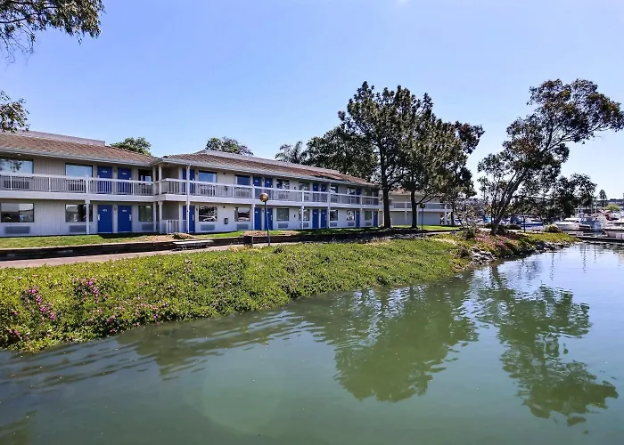 Motel 6-Oakland, Ca - Embarcadero