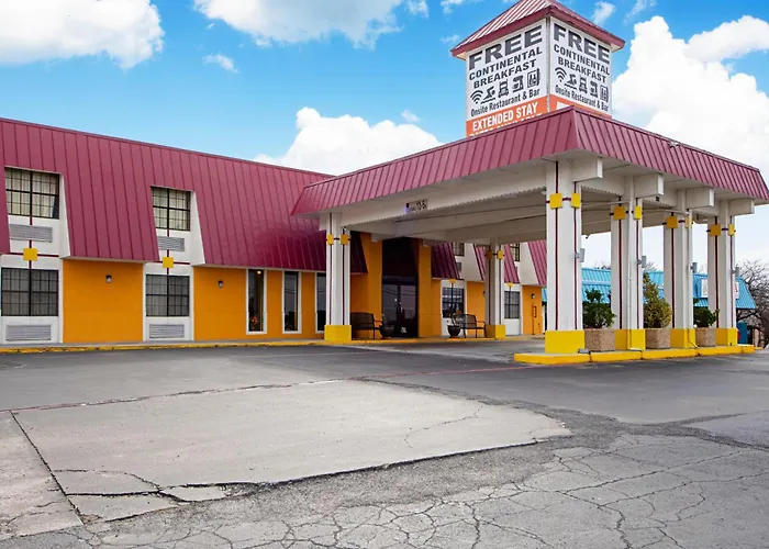 Economy Inn & Suites Denton