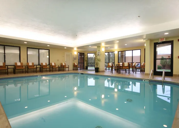Courtyard By Marriott Flint Grand Blanc Hotel