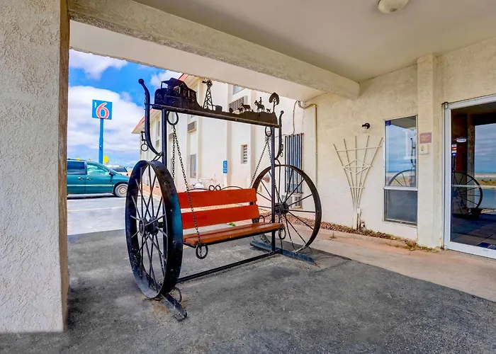 Motel 6-Moriarty, Nm