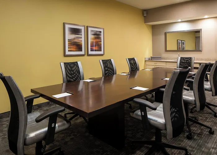 Courtyard By Marriott Covington / Mandeville