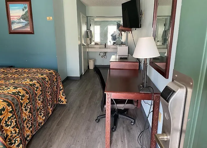 Americas Best Value Inn & Suites Slidell