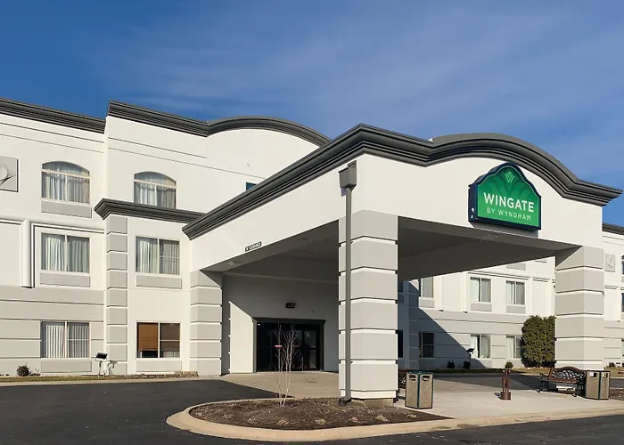 Wingate By Wyndham Joliet Hotel