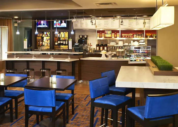 Courtyard By Marriott Cleveland Westlake