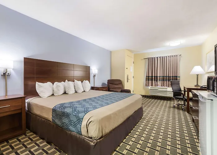 Rodeway Inn Lincoln West - University Area